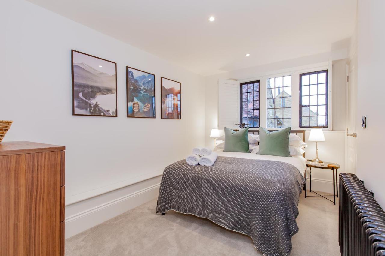 Oxfordshire Living - The Churchill Apartment - Удсток Екстериор снимка