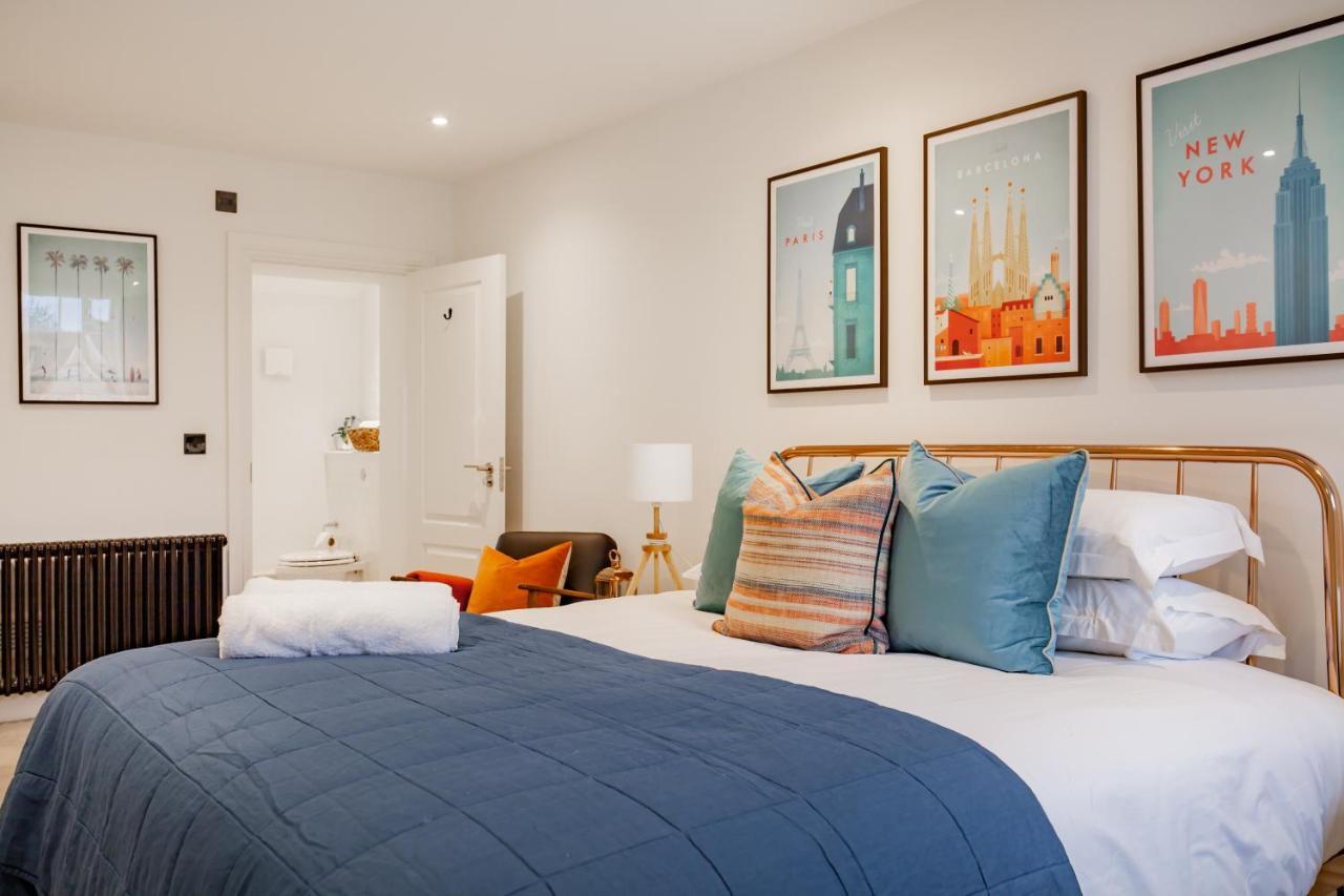 Oxfordshire Living - The Churchill Apartment - Удсток Екстериор снимка